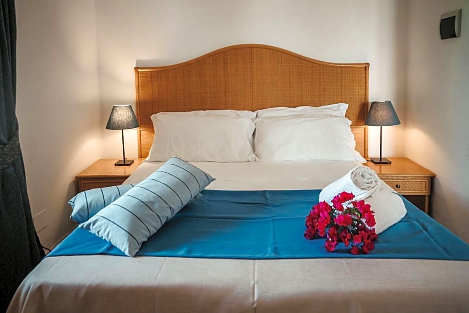 Hotel Rojas