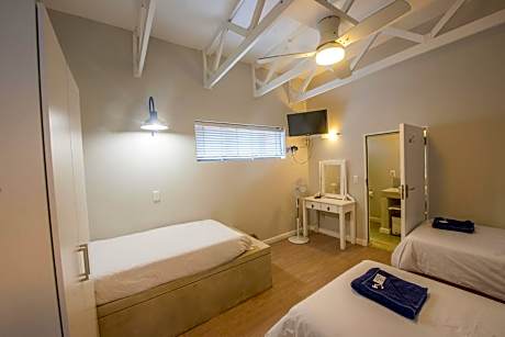 Two-Bedroom Apartment with Sea View