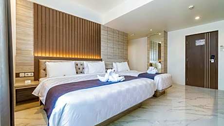 Premier Family Room