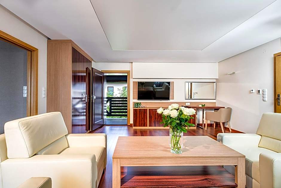 Photo 1 of 3 of Deluxe Suite