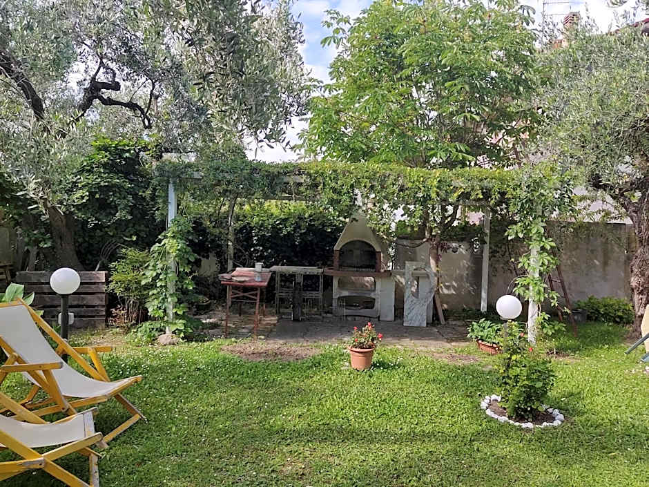 Villa Carol Appartamento e B&B