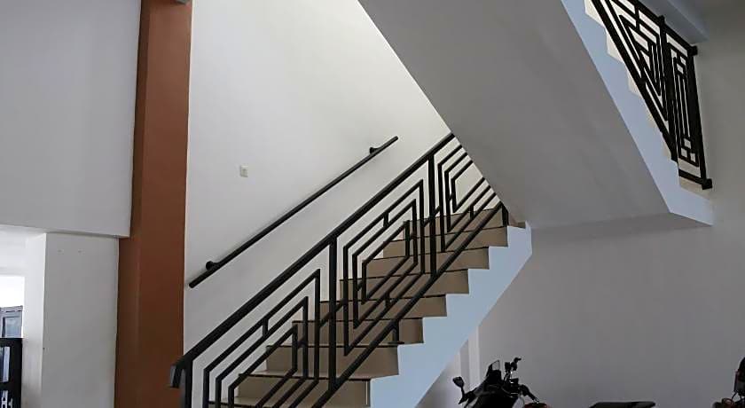 RedDoorz Syariah near Suncity Mall Madiun