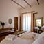 Hotel Sin Nombre
