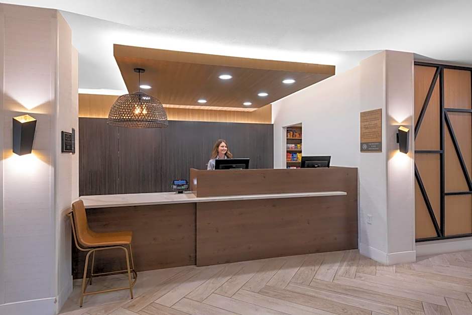 Staybridge Suites Phoenix-Glendale By IHG