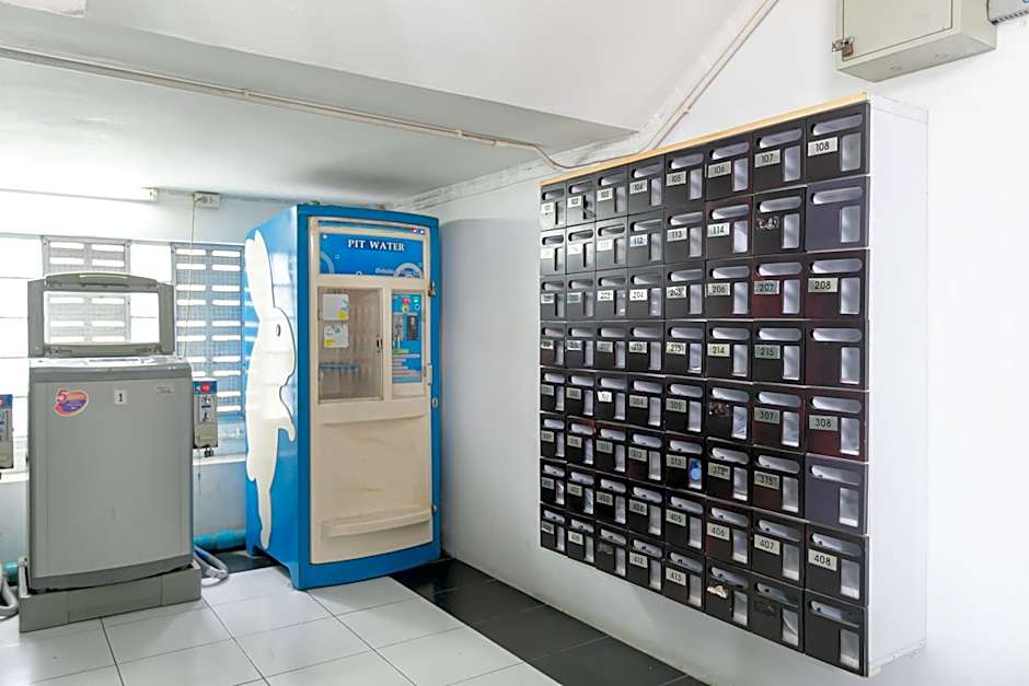 Ruan Plaisoi Apartment