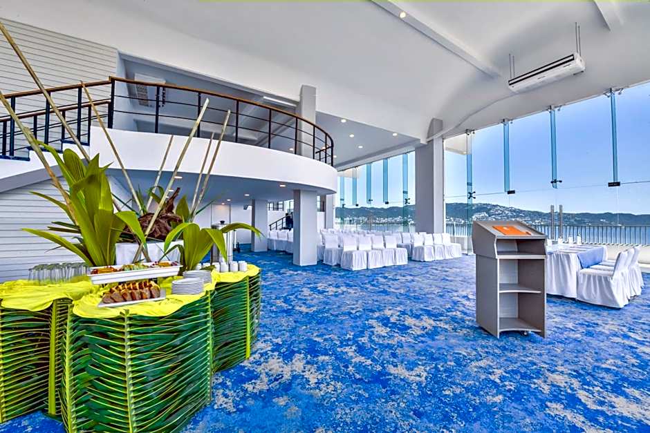 Krystal Beach Acapulco