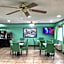 Super 8 by Wyndham Riverside/Kansas City