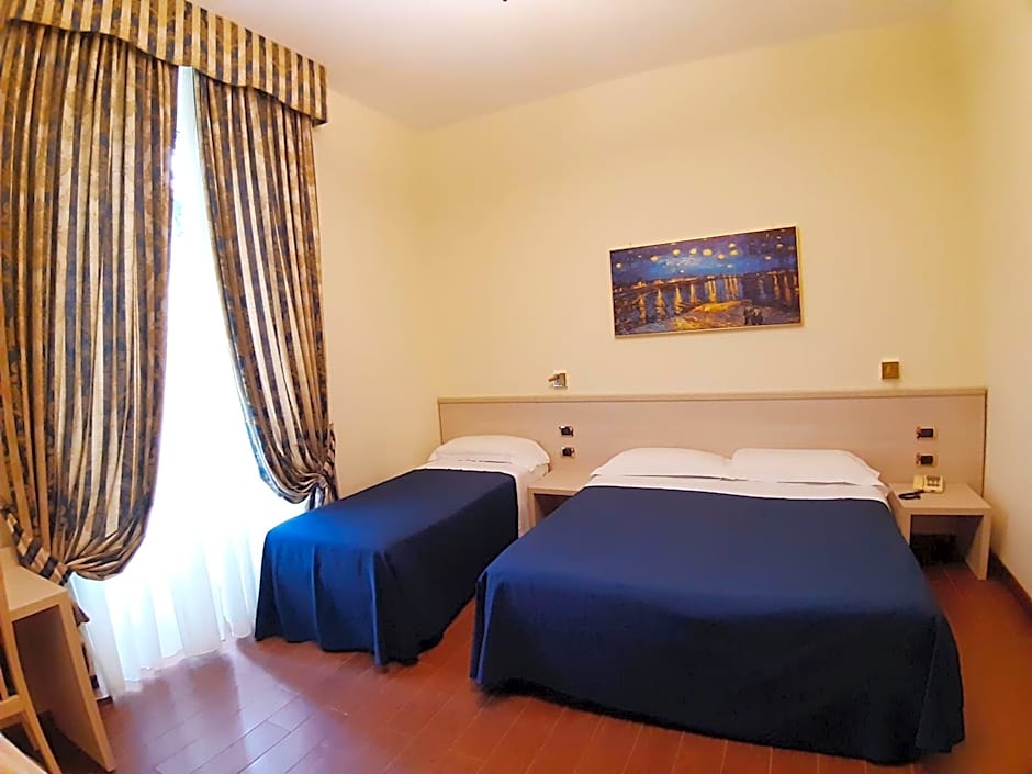 Hotel Mariano