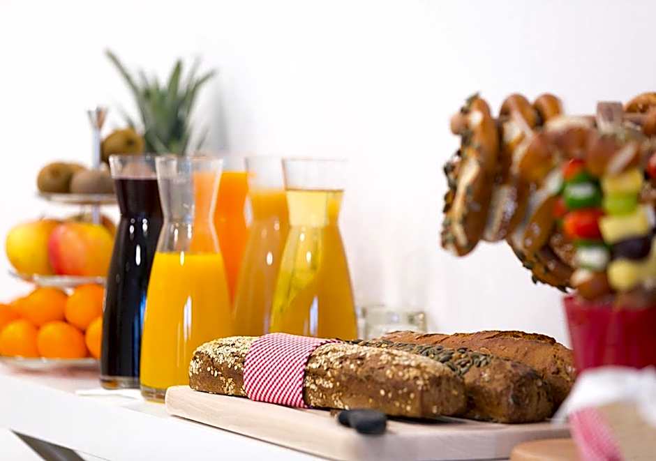 SHOME Hotel Graz I Self-Check-In I Free Parking