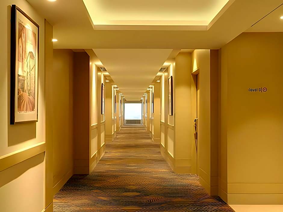 Lemon Tree Hotel Jhansi