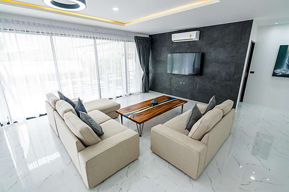 Mango Hill Residence