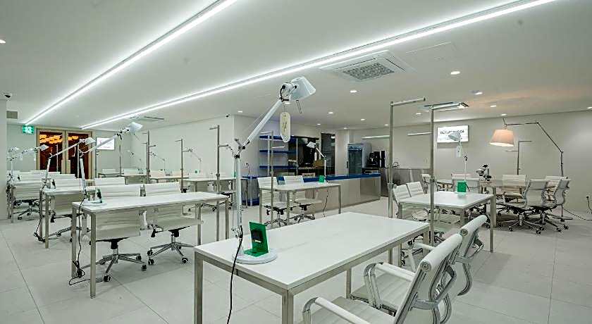 Workers Hotel Ansan by Aank