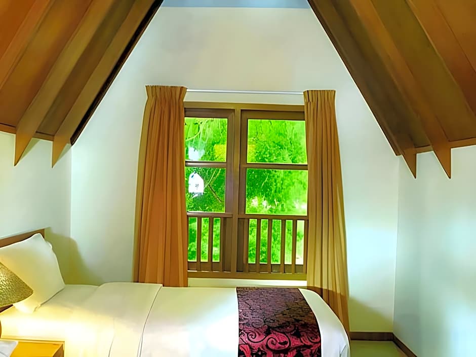 Tanjung Lesung Beach Hotel