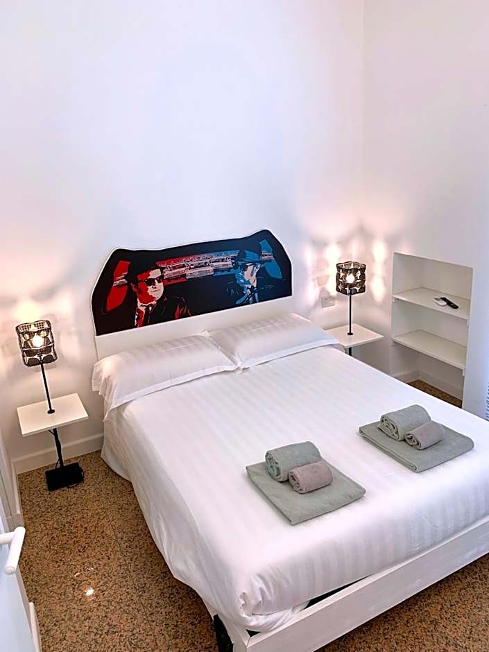 Red Carpet rooms