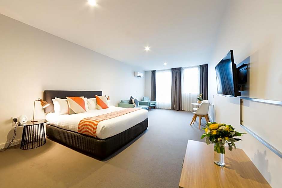 Customs House Hotel
