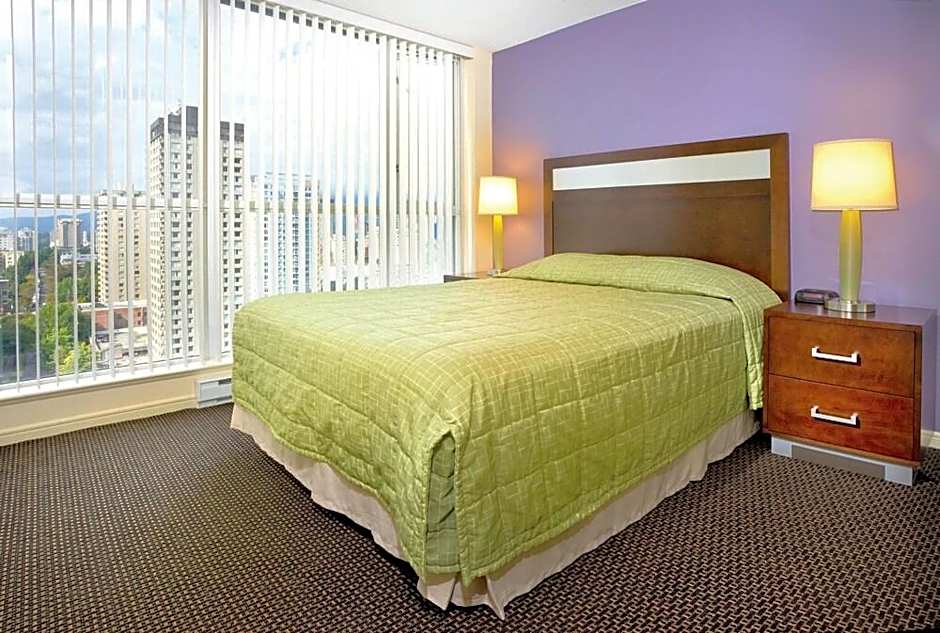 WorldMark Vancouver - The Canadian