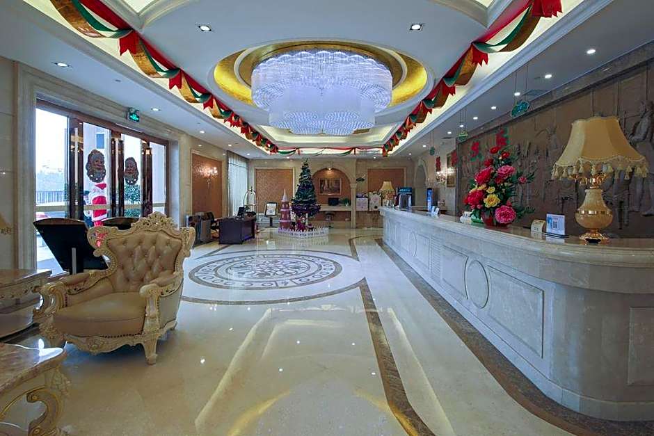 Vienna Hotel Shenzhen Gongming Nanhuan Road