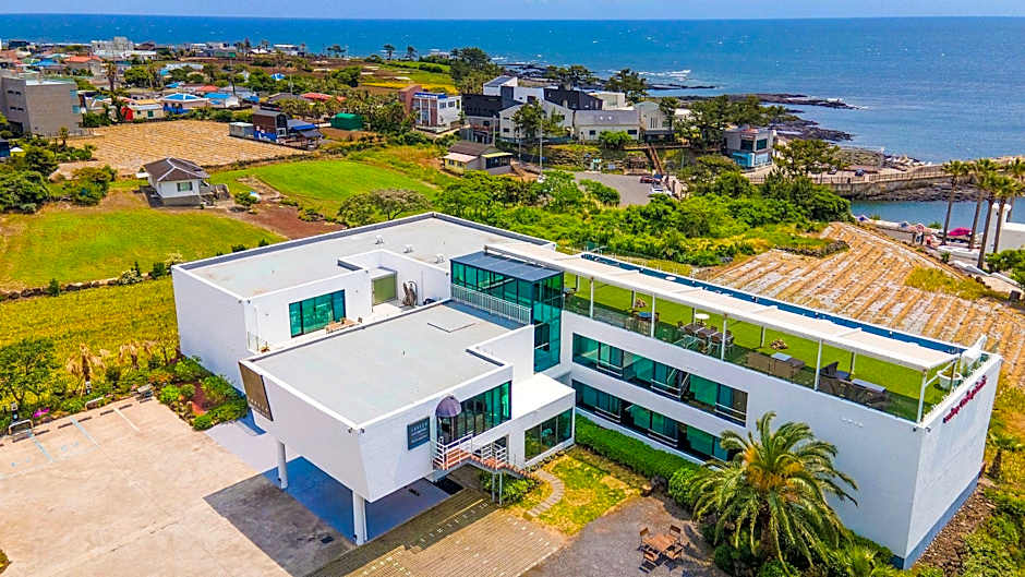 Lareem Boutique Hotel