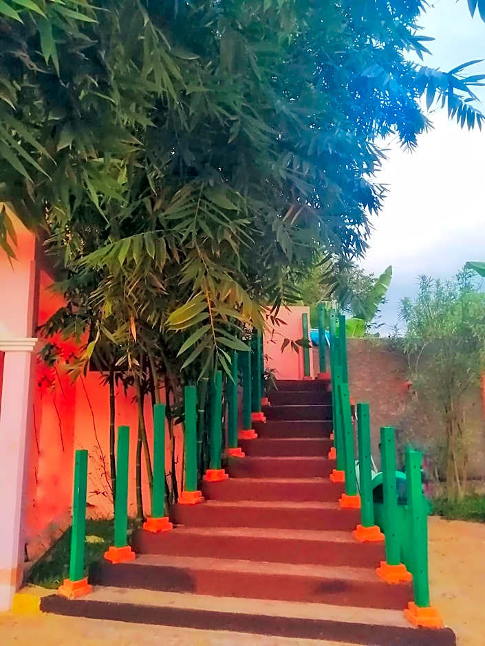 Saak Luúm Ruta Puuc