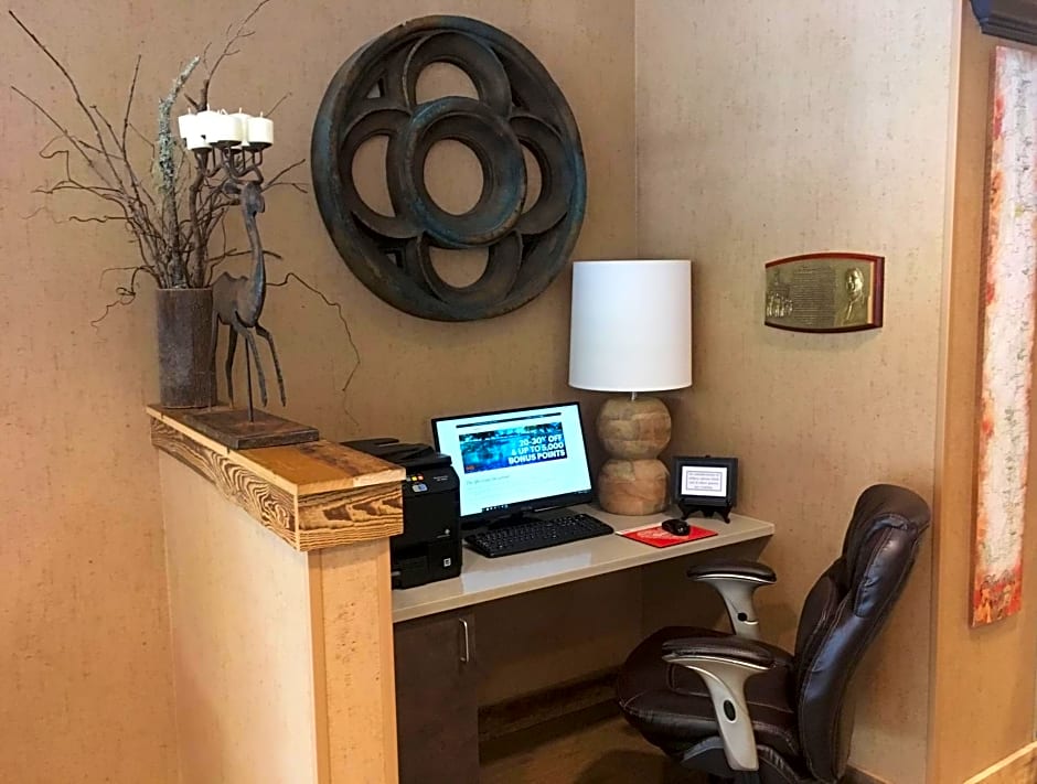 Holiday Inn Asheville East-Blue Ridge Pkwy By IHG