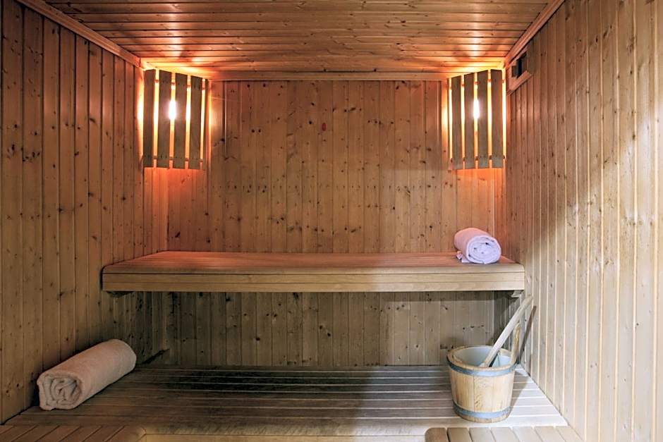 Holiday Inn Cagliari By IHG