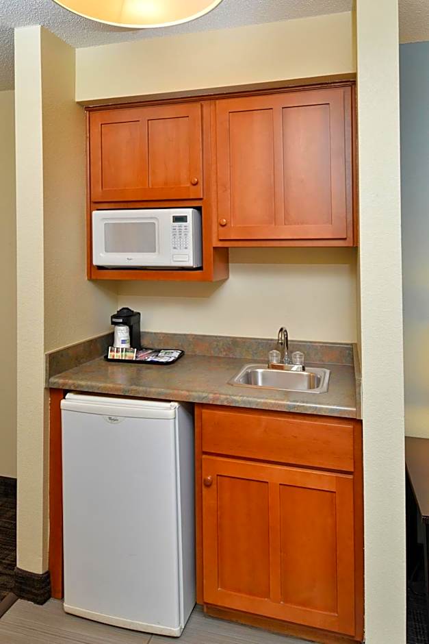 Holiday Inn Express Hotel & Suites-Saint Joseph By IHG