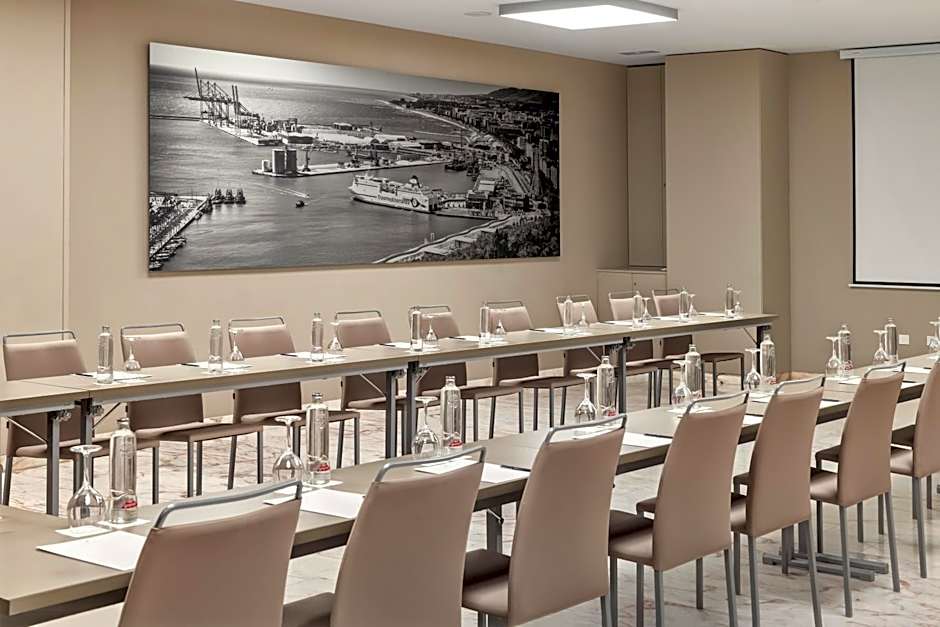 Salles Hotel Malaga Centro