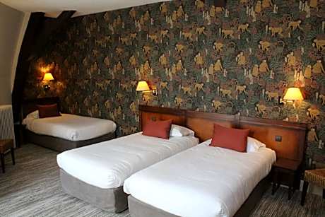 Superior Triple Room with Three Single Beds - Non-Smoking