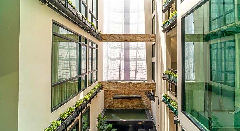 Amber Boutique Hotel Silom