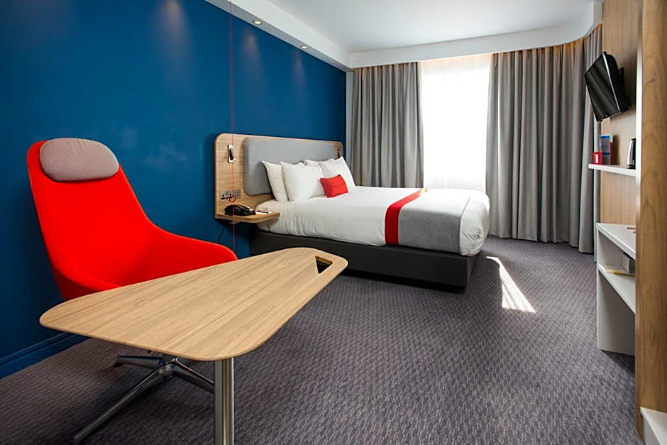 Holiday Inn Express Burton on Trent By IHG