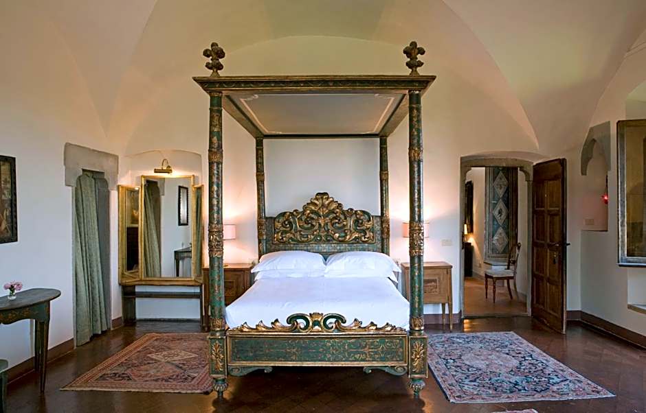 Photo 1 of 10 of 1 Double Bed or 2 Beds