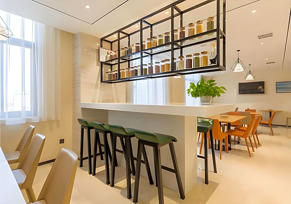 City Comfort Inn Shijiazhuang High Speed Railway Station Dong Feng Road – Shijiazhuang