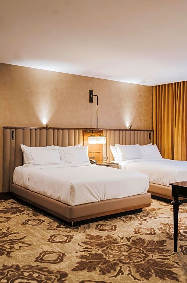 The Peregrine Omaha Downtown Curio Collection By Hilton