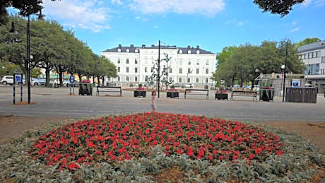 Vänerport Stadshotell i Mariestad
