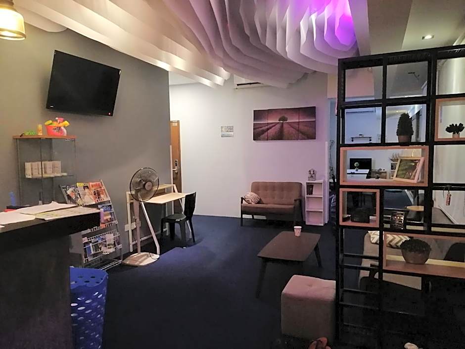 Space Cap Hotel