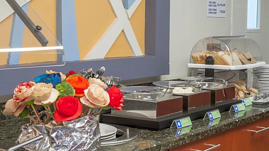 Holiday Inn Express Cabo San Lucas By IHG