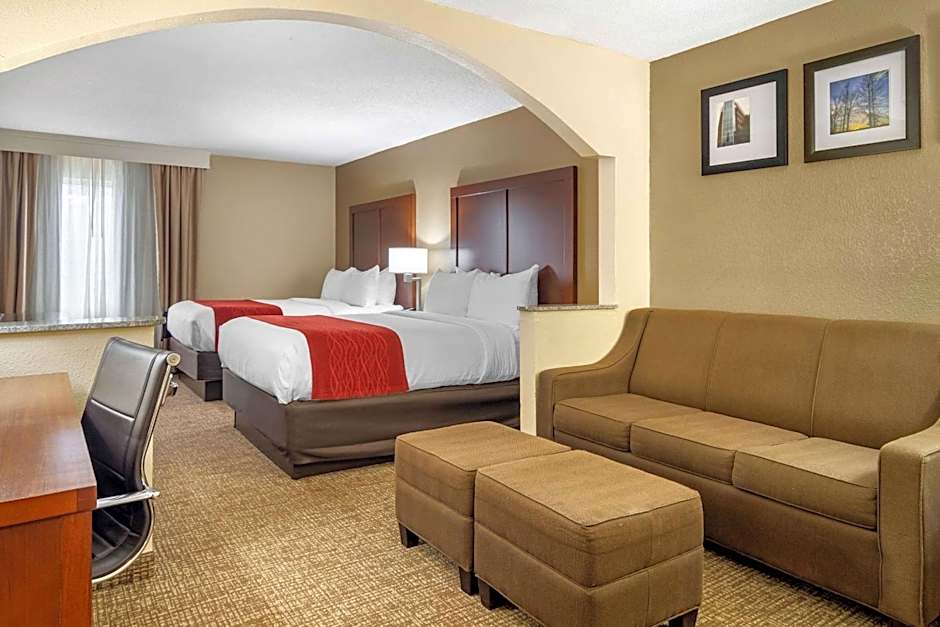 Comfort Inn & Suites Macon North I-75
