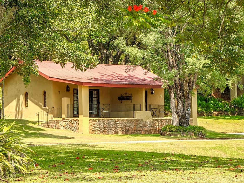 Bohm's Zeederberg Country House