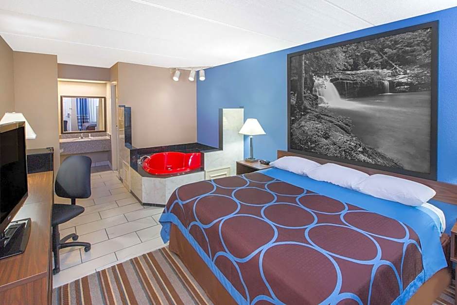 Super 8 by Wyndham Dothan