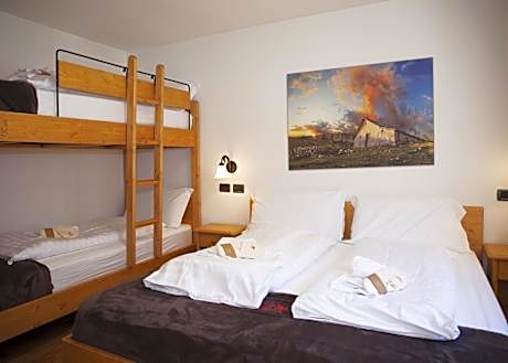 Standard Family Room