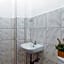 RedDoorz at Joels Apartelle