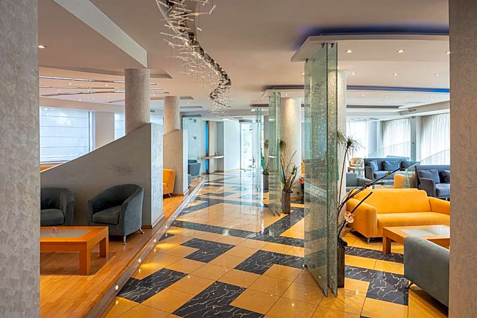 Kreoli Suites Glyfada