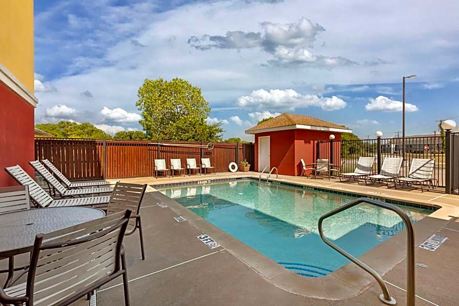 Best Western Plus Waco North