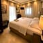 Hotel Avra