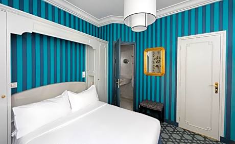 Classic Double Room with Shower