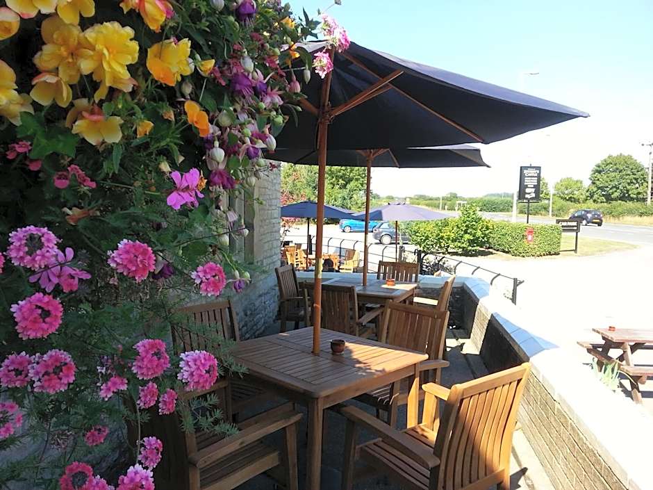 Sturdy`s Castle - Historic Coaching Inn near Blenheim Palace, Oxfordshire