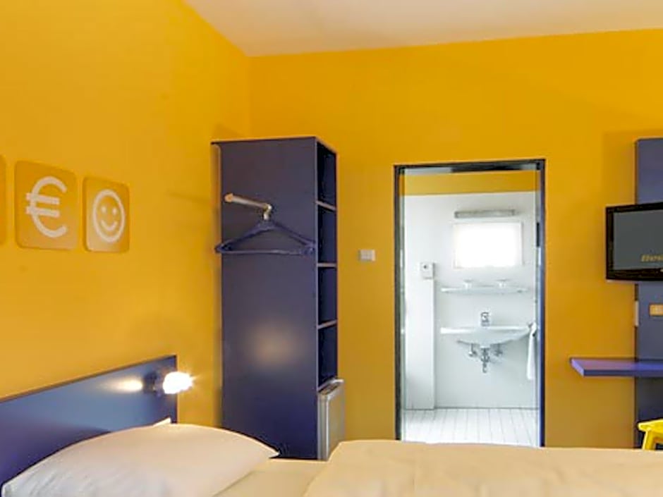 Bed'nBudget Expo-Hostel Rooms