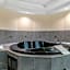 Quality Inn & Suites Banquet Center