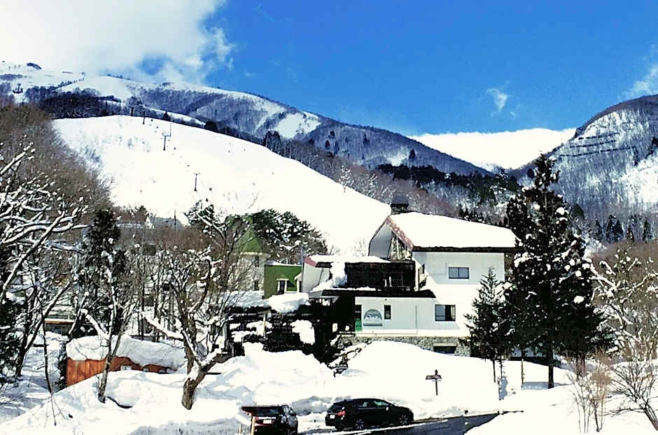 Hakuba Landmark Happo Lodge