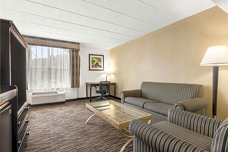 Best Western Hazlet Inn